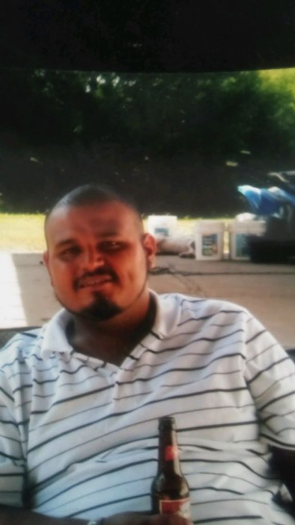 Roland Vallejo Profile Photo