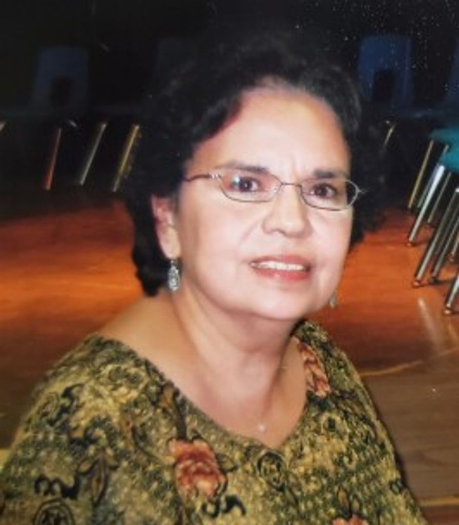 Olga Salinas