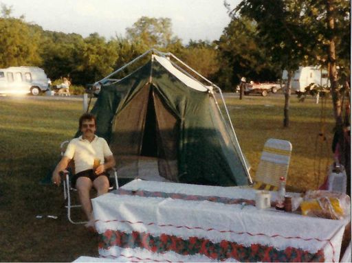 Everett Douglas Taulbee photo gallery thumbnail 17 of 154