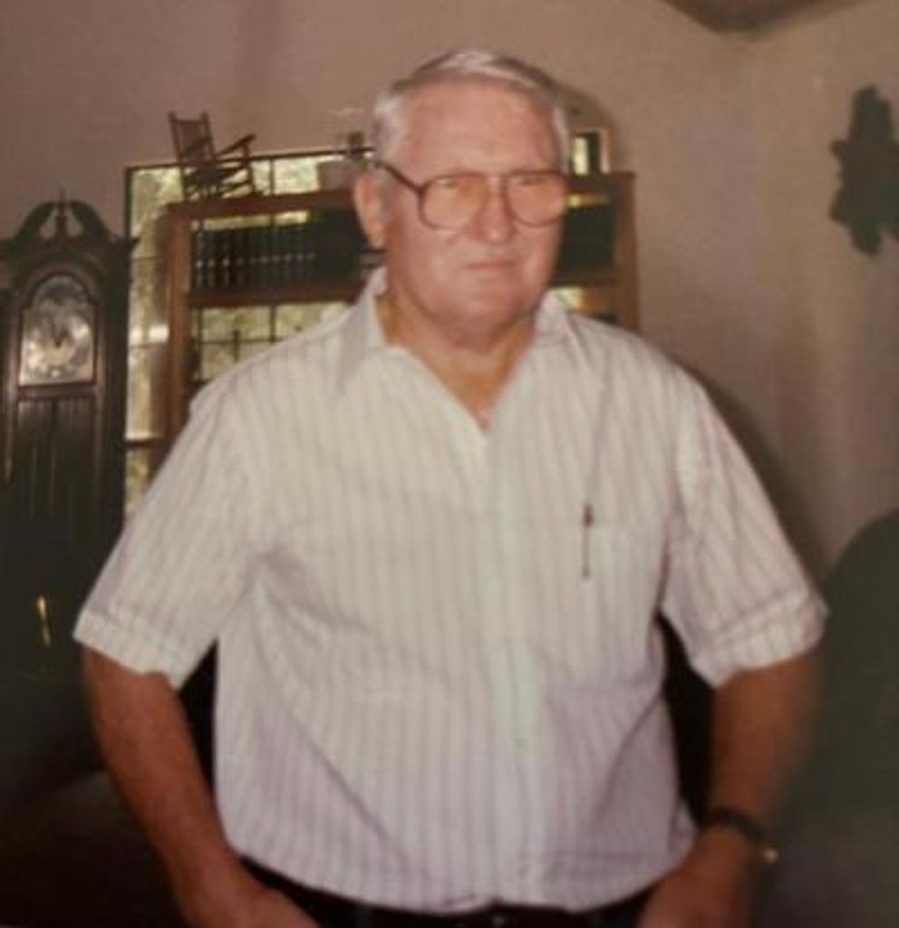 Thomas Clayton Hollis Profile Photo