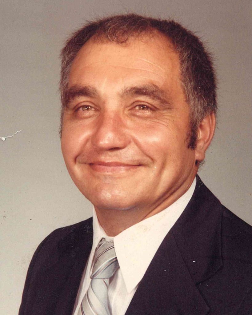 Carl Janzig Profile Photo