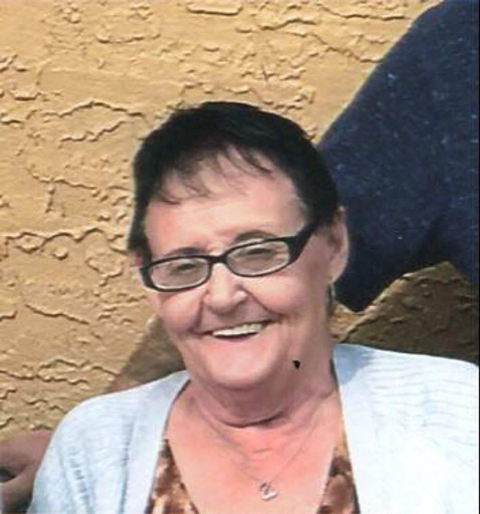 Charlotte L Ostrelich