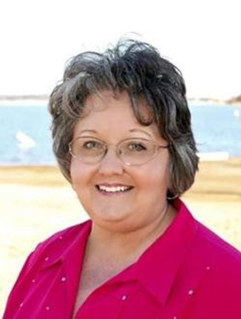 Valerie Thurman Fields