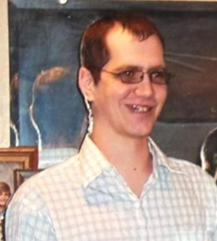 Joshua Michael Heard Profile Photo