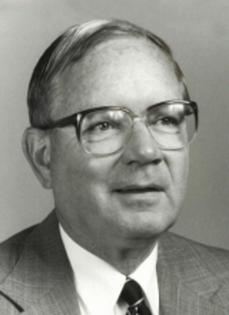 Robert  Nieman Young