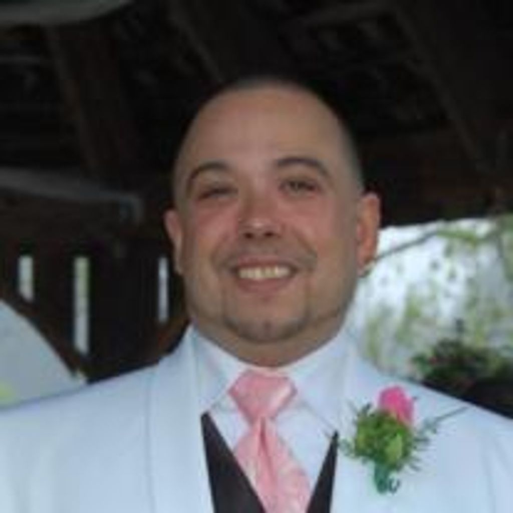 Roberto Edward Velez Sr.