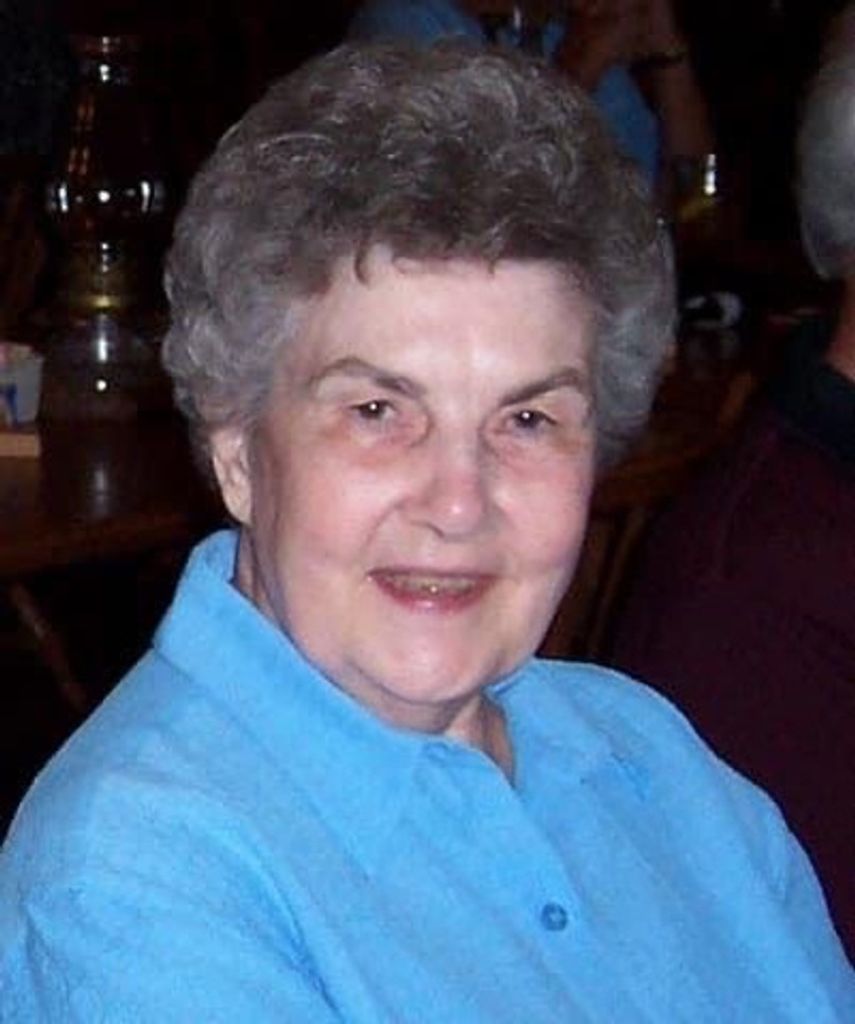 Edna Holmes