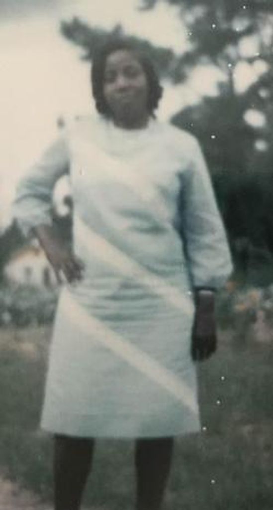 Ms. Mary Dykes