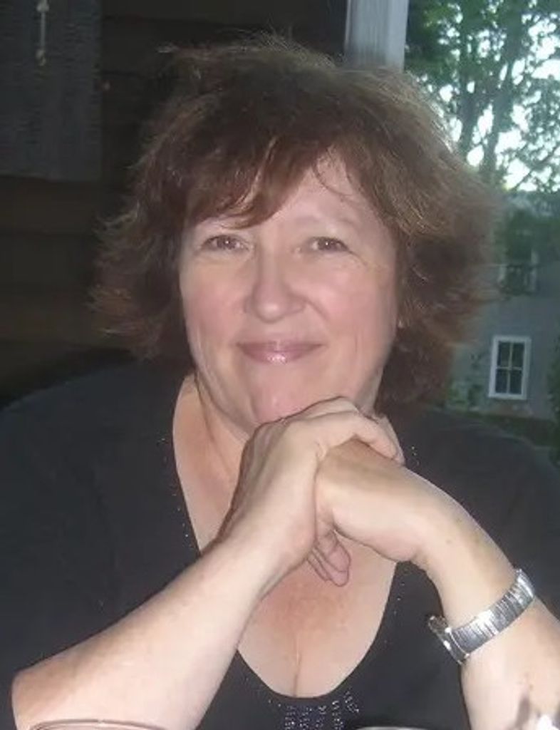 Laurel (Laidlaw)  Shaw Profile Photo