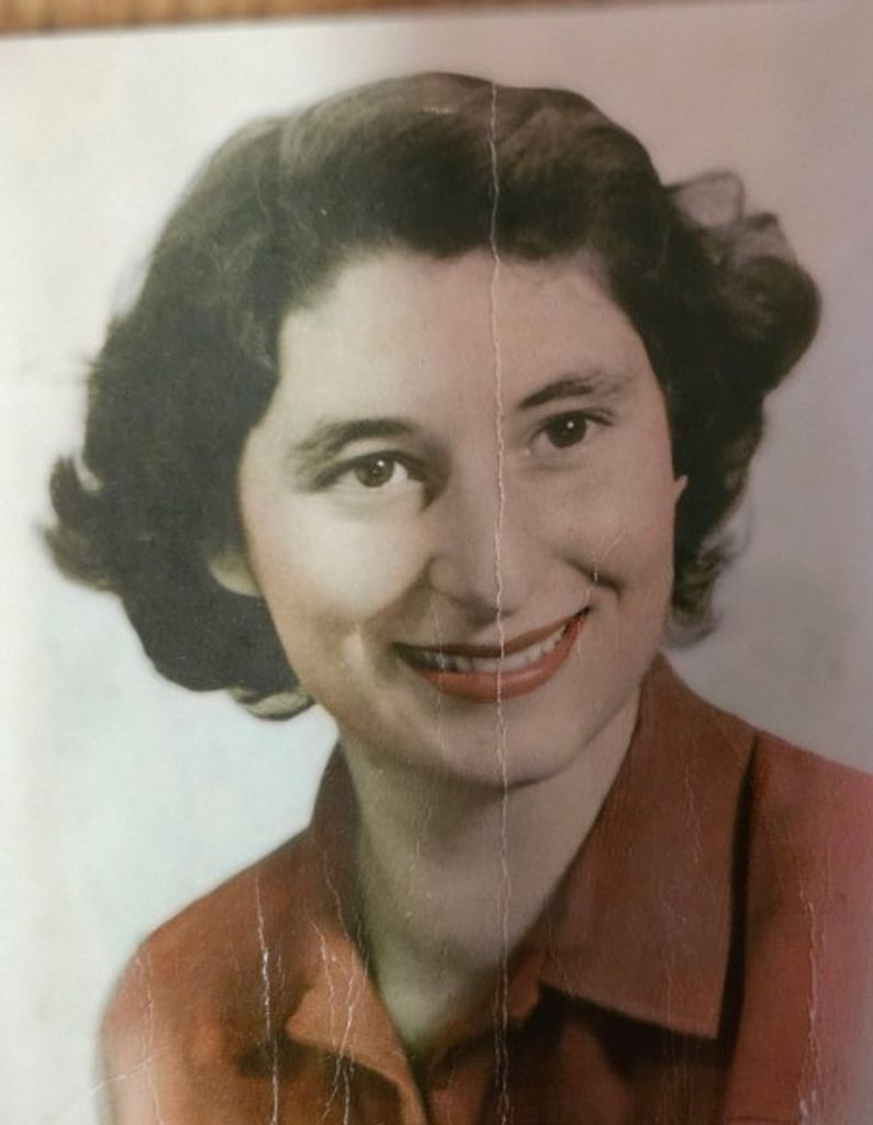 Violet June (Puckett)  Richardson