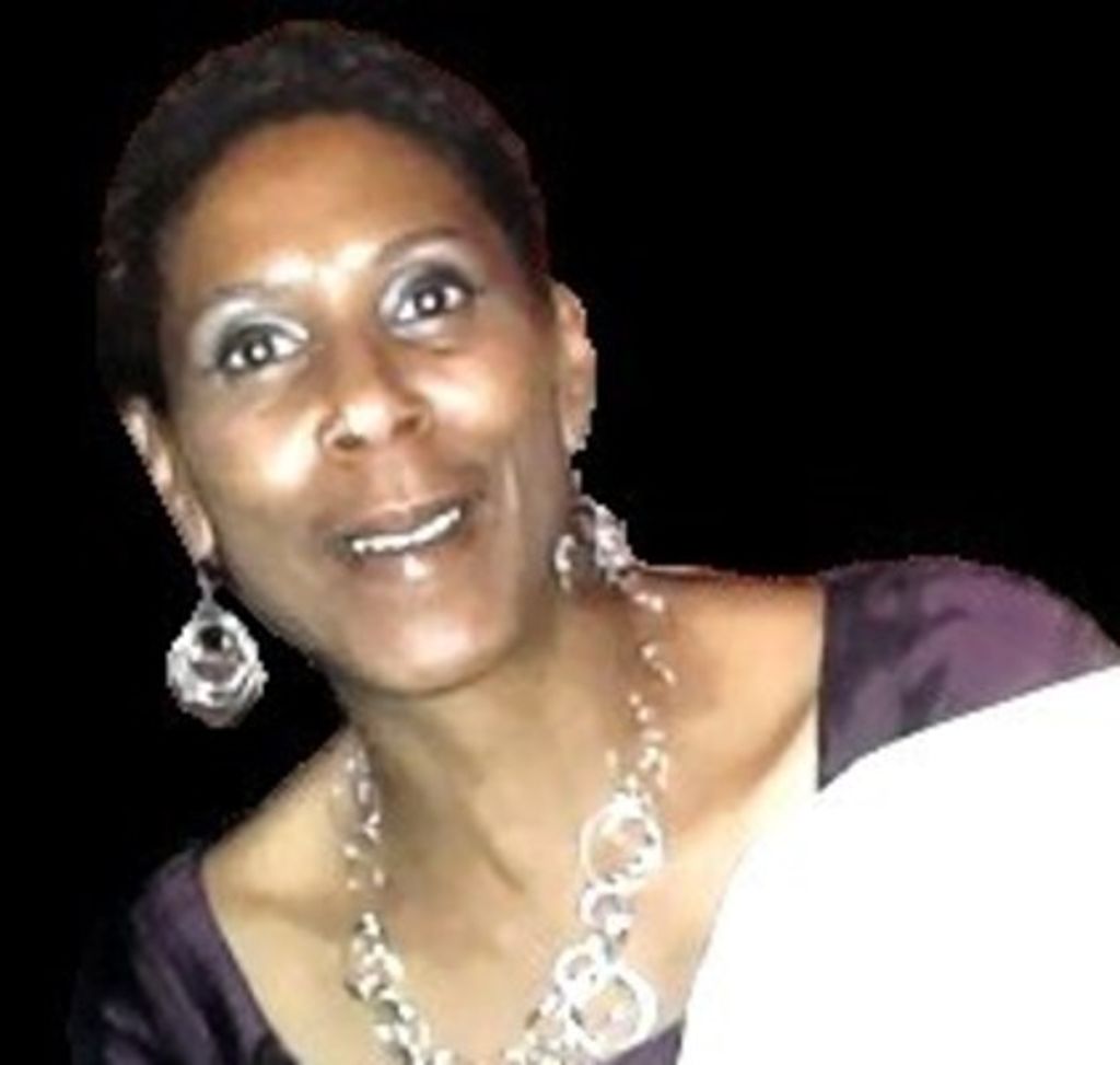 Holly Davis Profile Photo