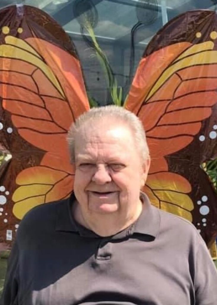 Robert Lowell Davenport Profile Photo