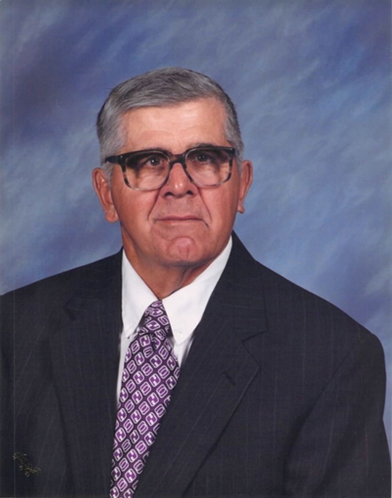 Francis Dale Hesnault Profile Photo