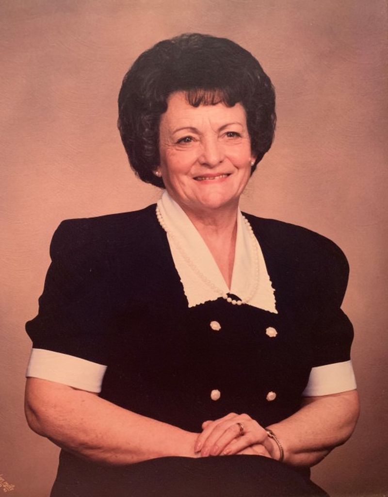 Violet Mae (Robinson)  Mast Profile Photo