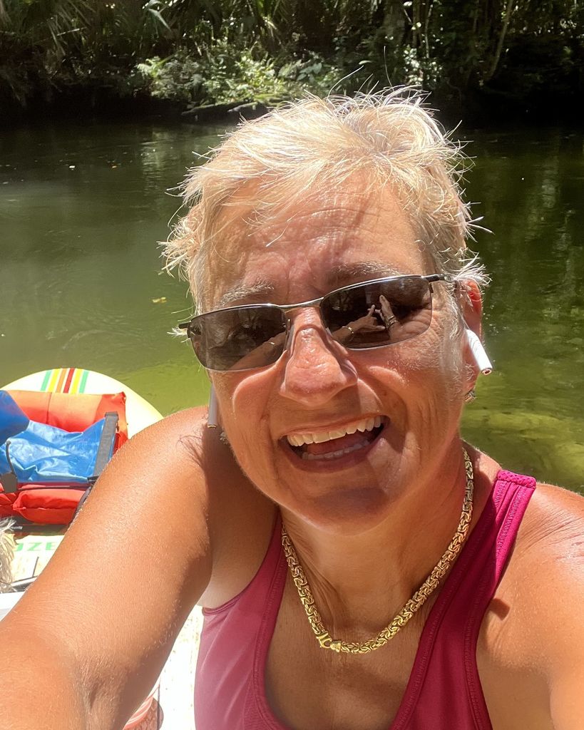 Andrea Monika Der Profile Photo