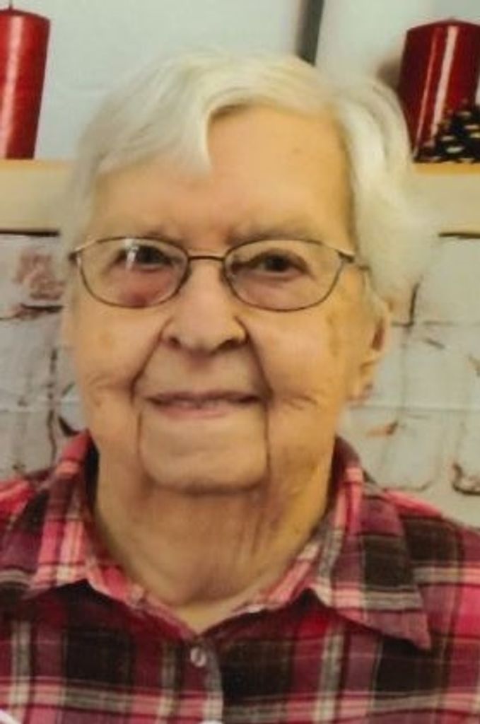 Hilda Stoelk Profile Photo