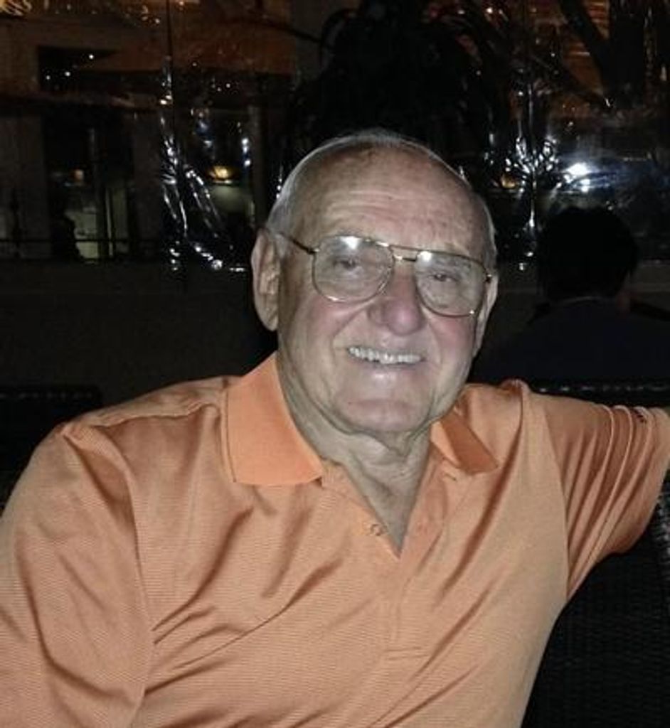 Thomas Raymond Dundon Profile Photo