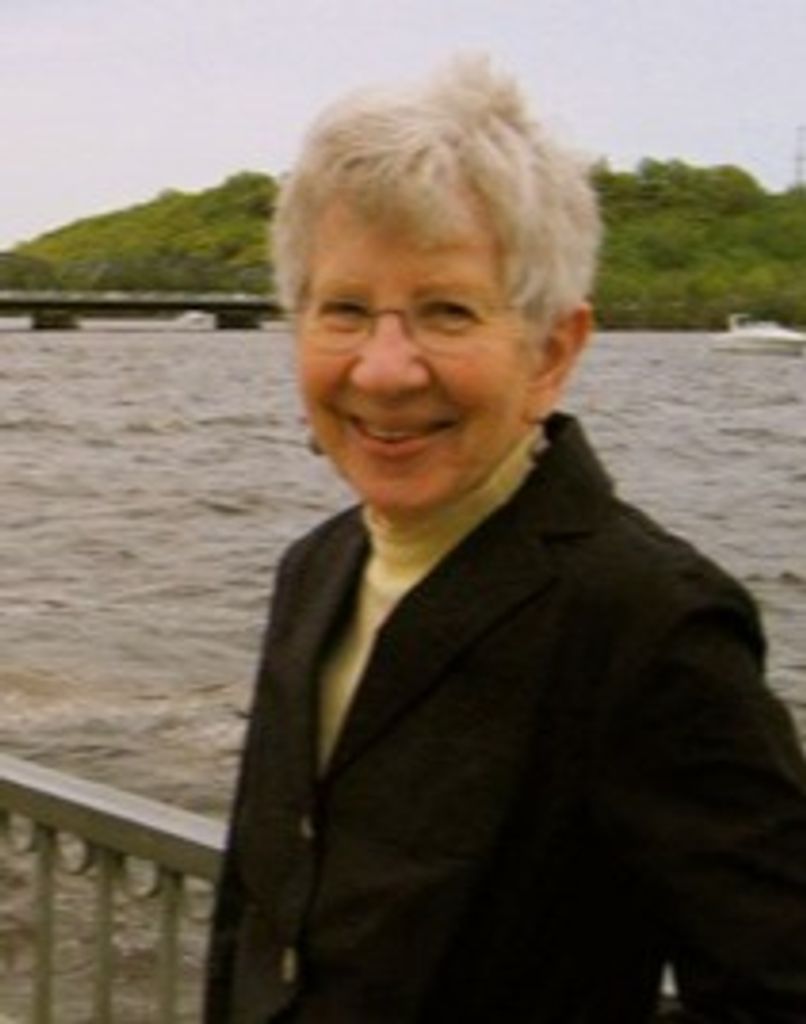 Leona Holle Brian Profile Photo