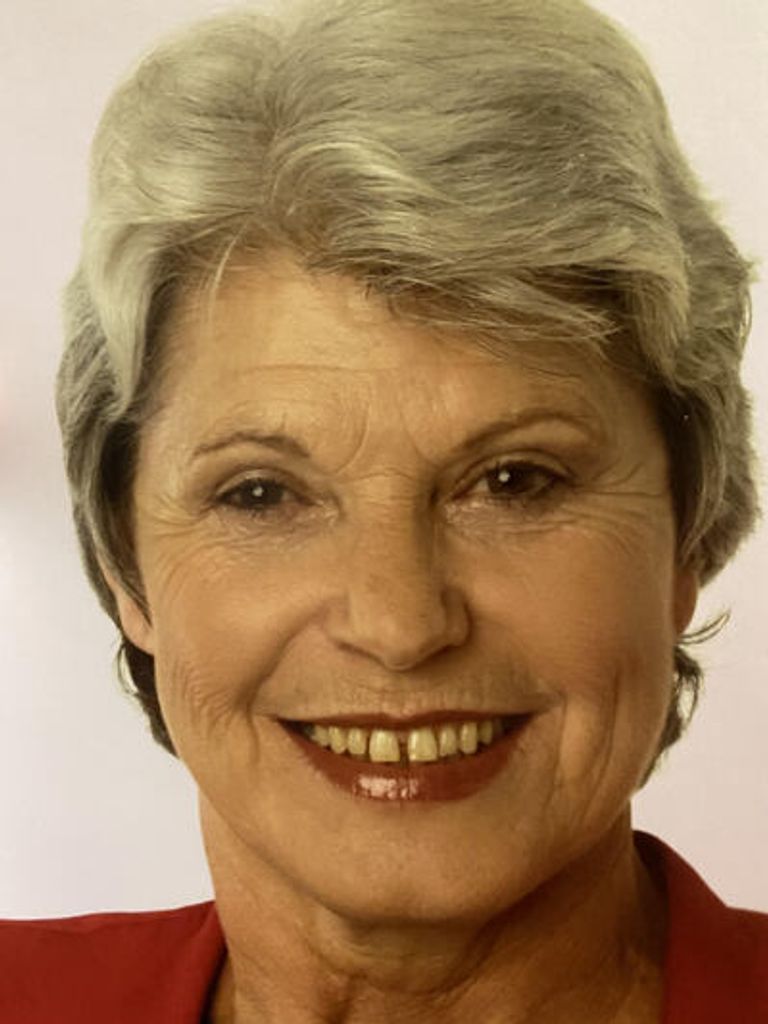 Marti Carelli-Gilbert Profile Photo
