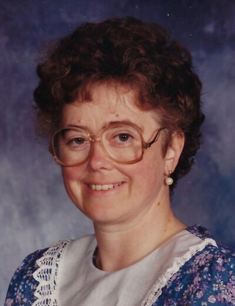 Linda Madsen Profile Photo