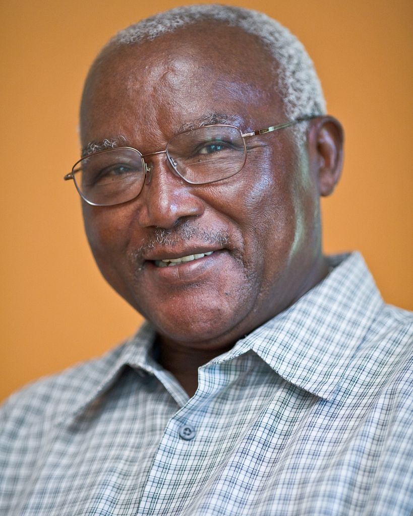 Albert Mbahena Magwene