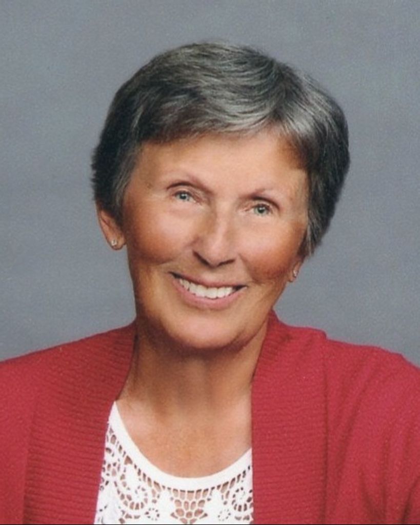 Delores "Dee" Noxon