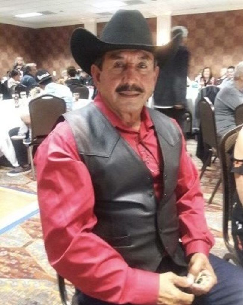 Ramon M Chavarria Profile Photo
