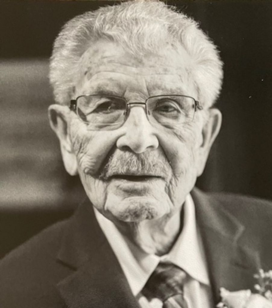 Dr. Claude Harwood Profile Photo