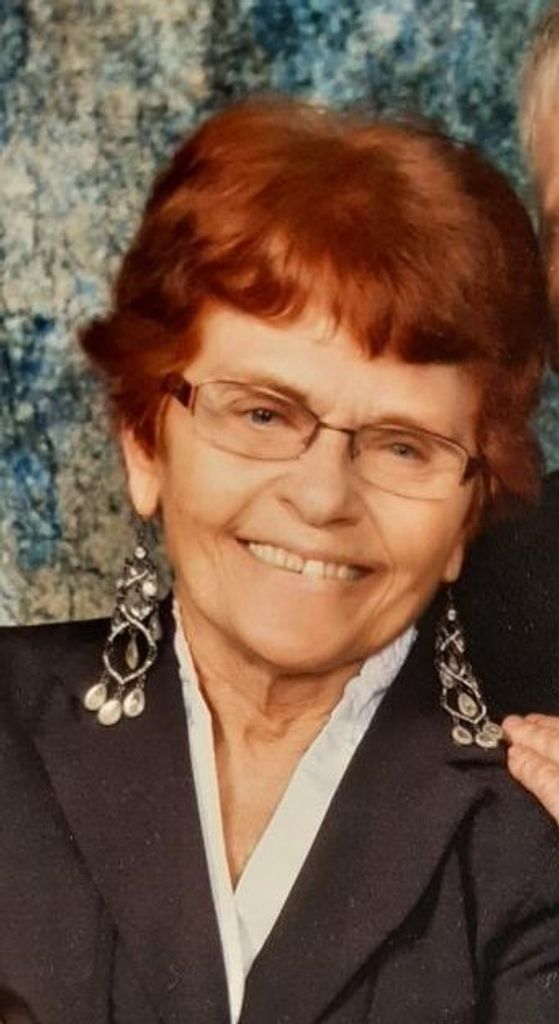 Patricia "Pattie" Mae (Hubbard)  Omsberg