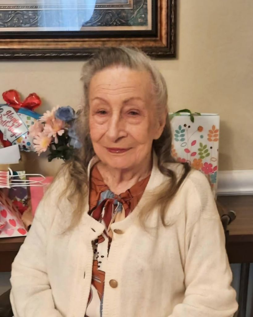 Elsie Faye Gray Profile Photo