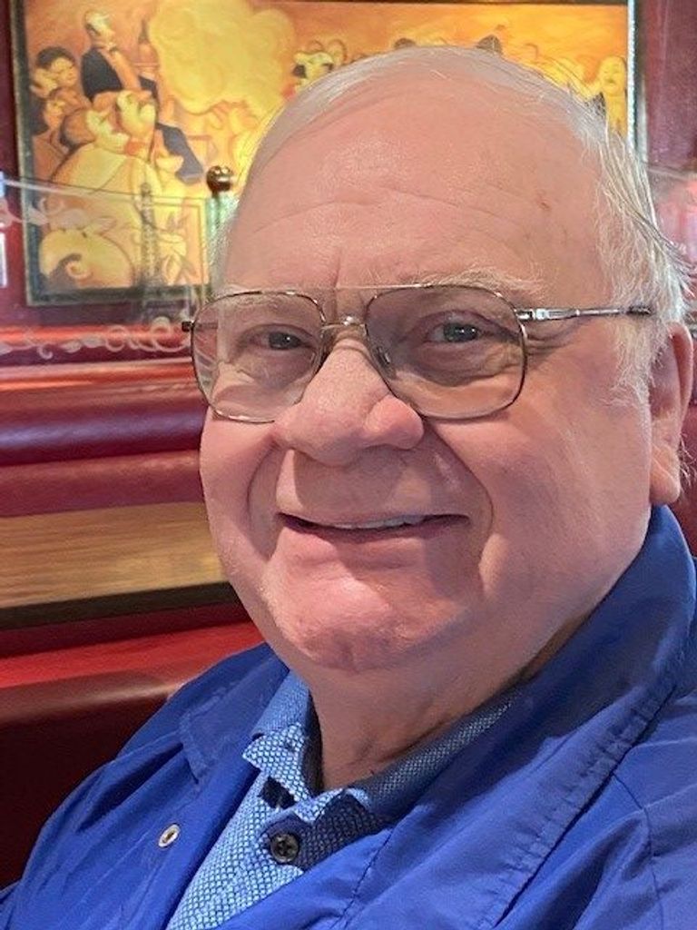 Richard  Thomas  Fernandez Profile Photo