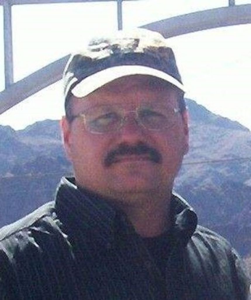 Matthew J. Kienbaum Profile Photo