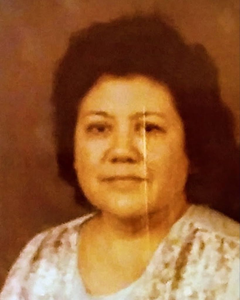 Elvira Molina Gonzales