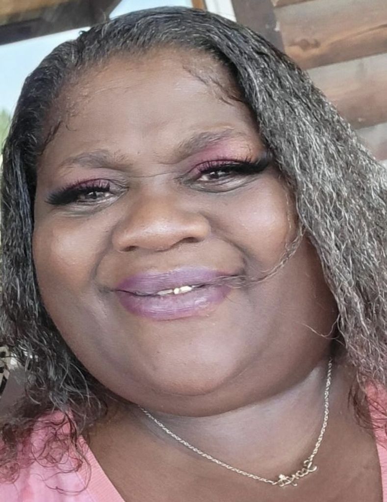 Latanya  Tinitia  Noble