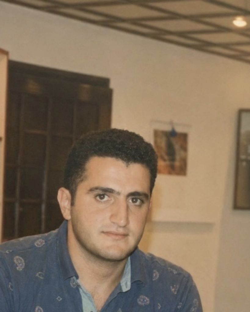 Sarkis Yenikomchian Profile Photo
