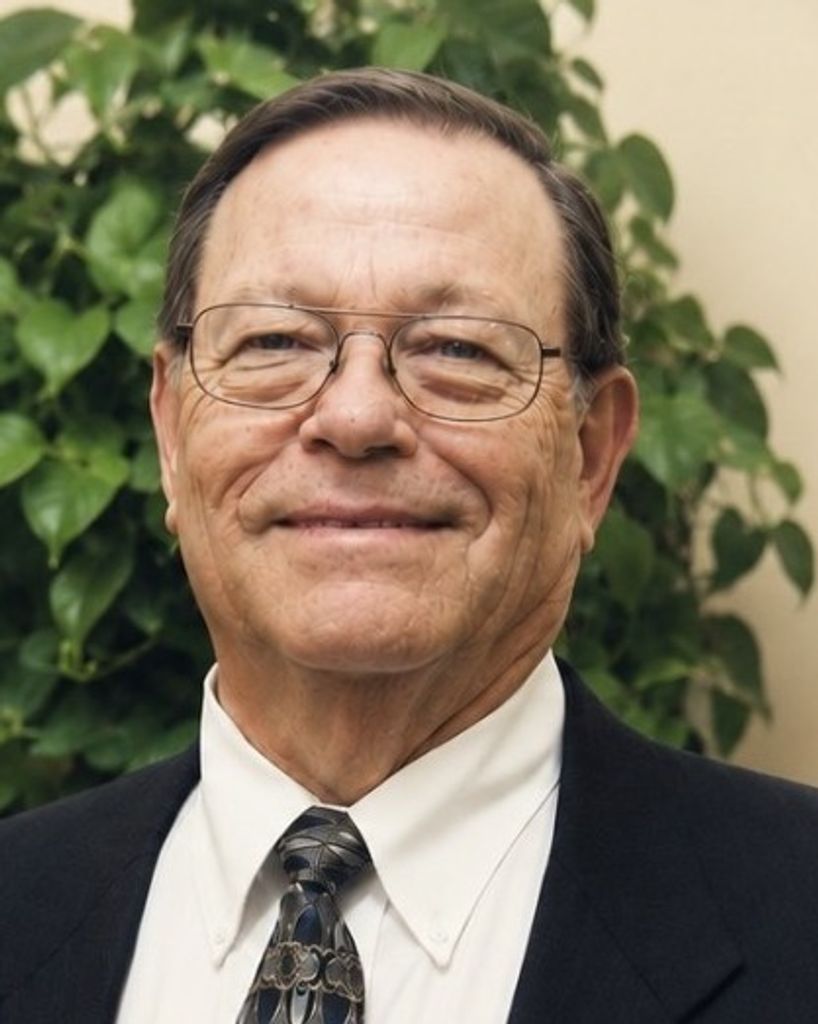 Wayne E. Struchtemeyer Profile Photo