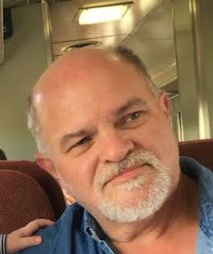 Pete Lind Hare Profile Photo