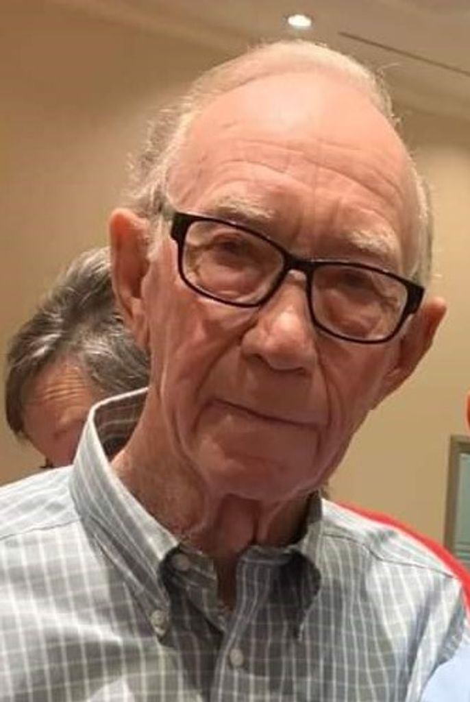 Hilliard "Reg" Hoggle