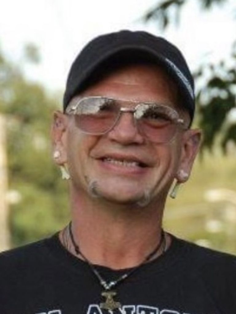 Ricki J. Martin Profile Photo
