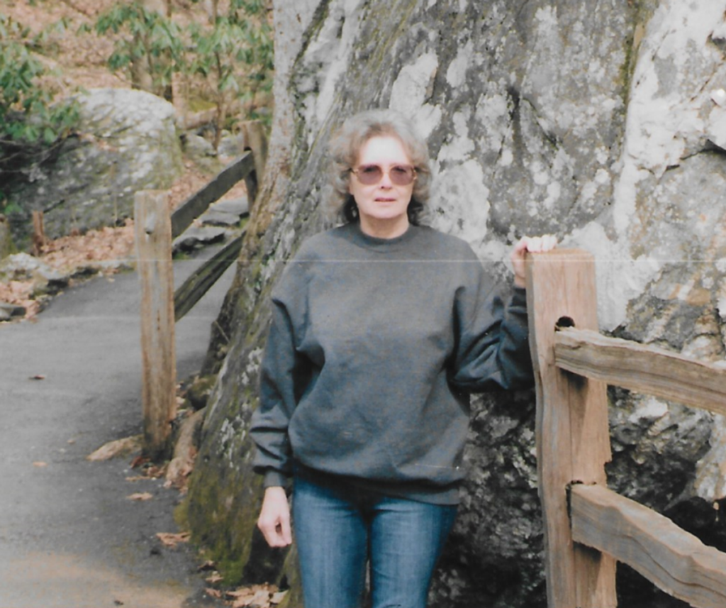 Mary J Garnto Profile Photo