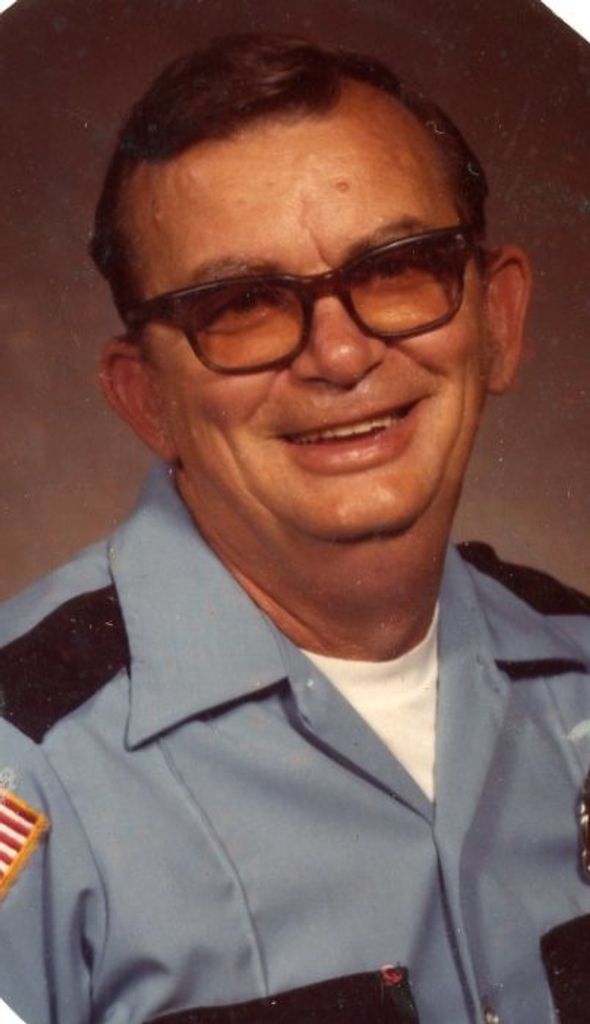 Robert "Bob" Hays