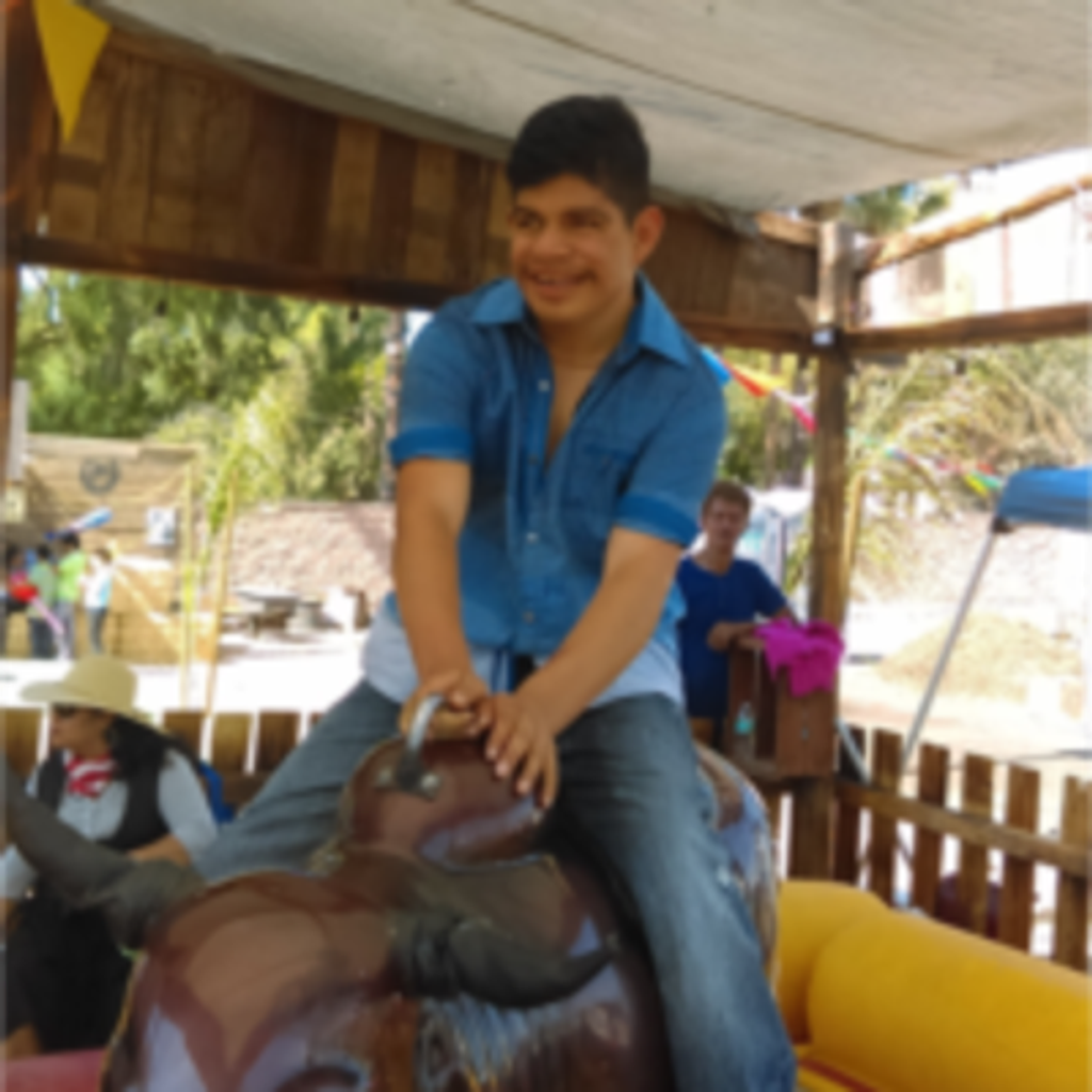 Martin Ivan Alvarado Guzman Profile Photo