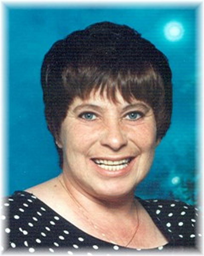 Elizabeth Miller Profile Photo