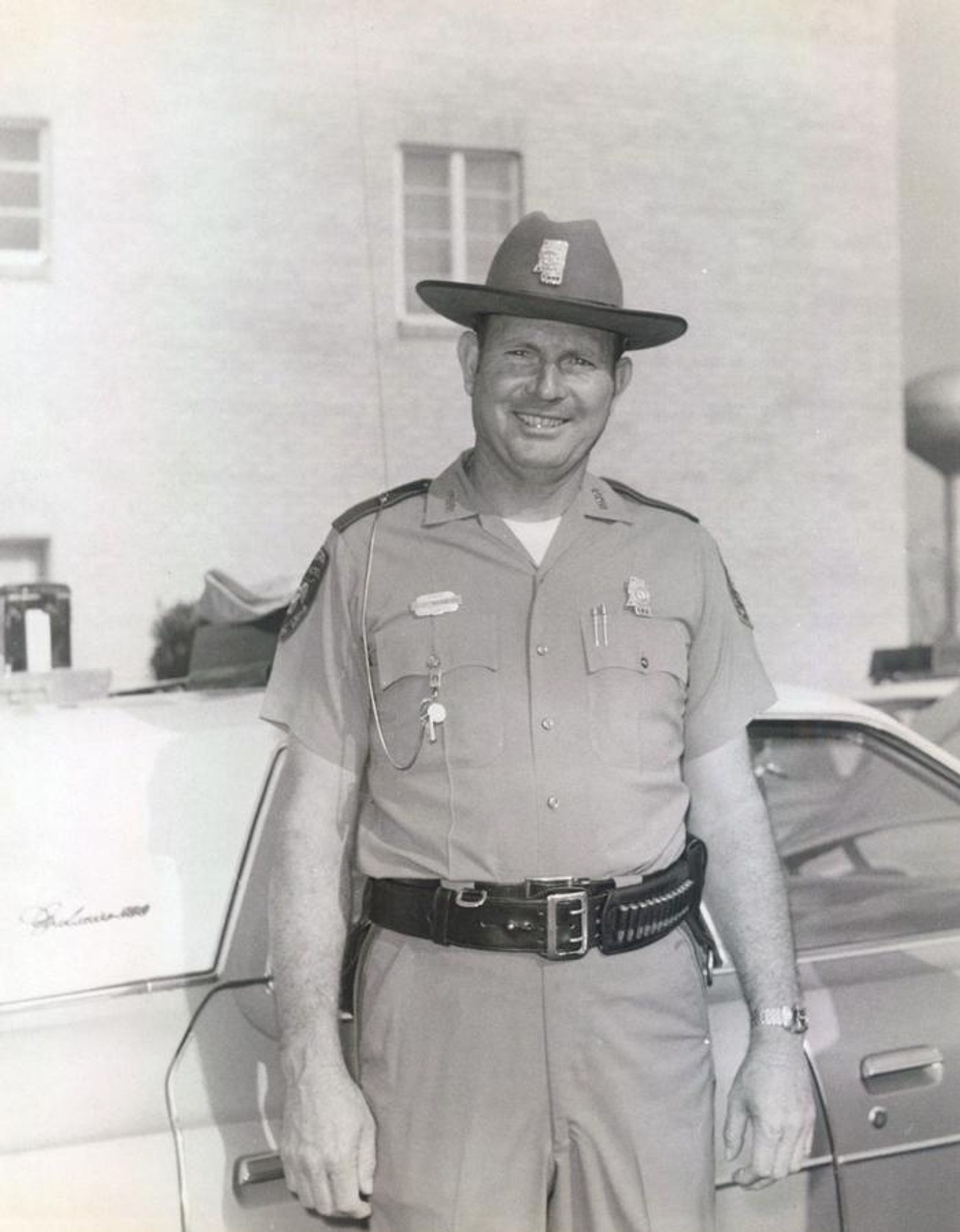 Kenneth B. Magness photo gallery image 1 of 20