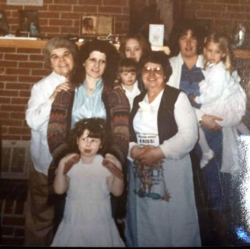 Susan M. (Bartels)  Murphy photo gallery thumbnail 123 of 284