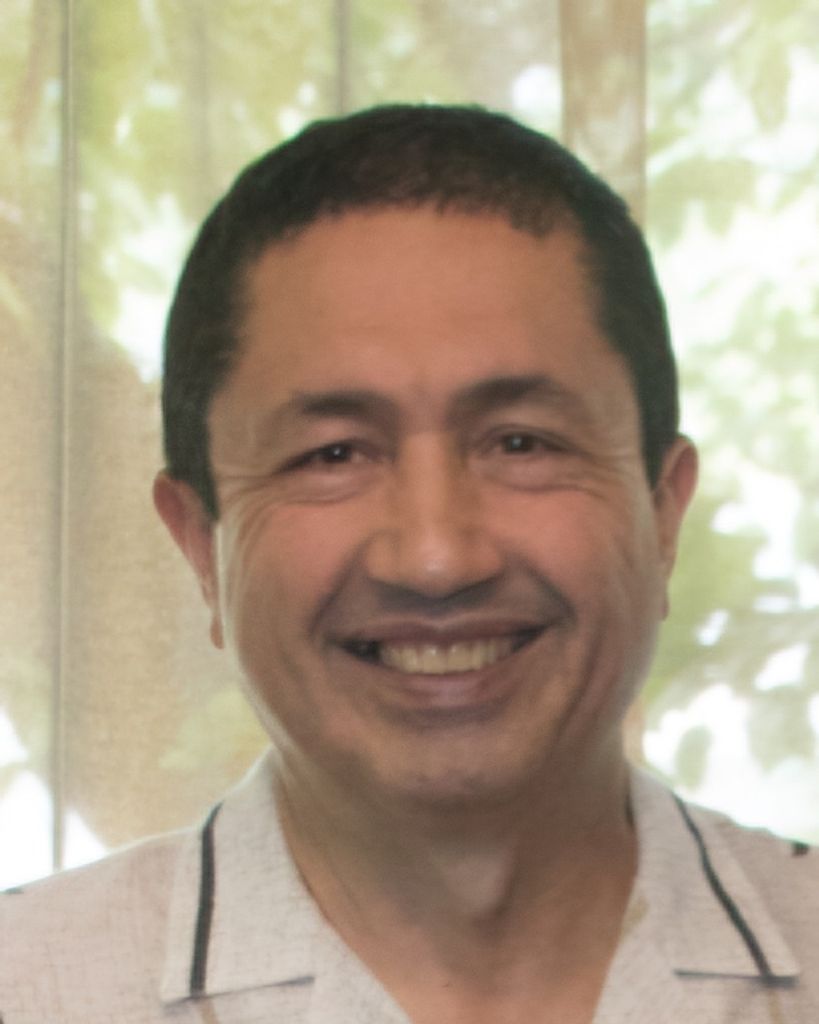Carlos E. Colon Perez Profile Photo