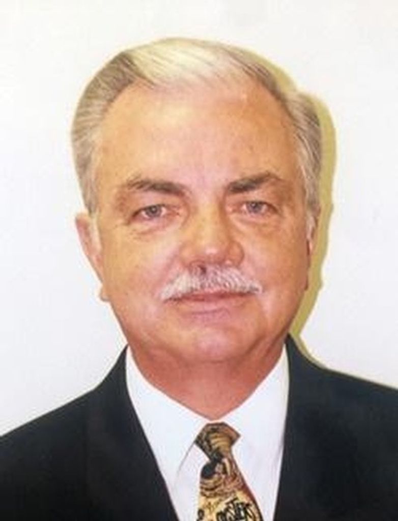 Pat Manuel