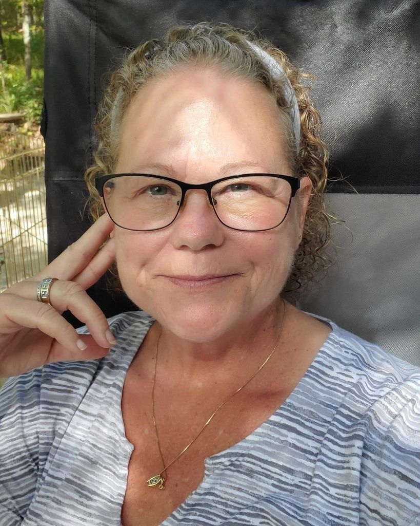 Laura Lynn Smelley Profile Photo