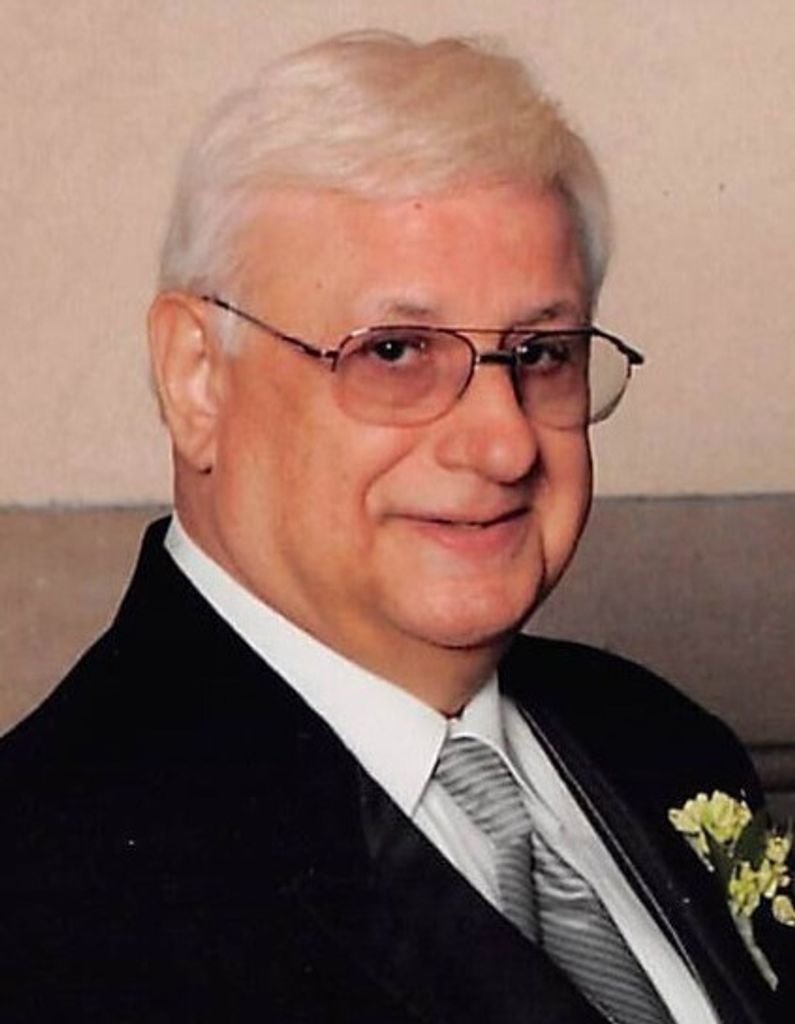 Oscar E. Osimani
