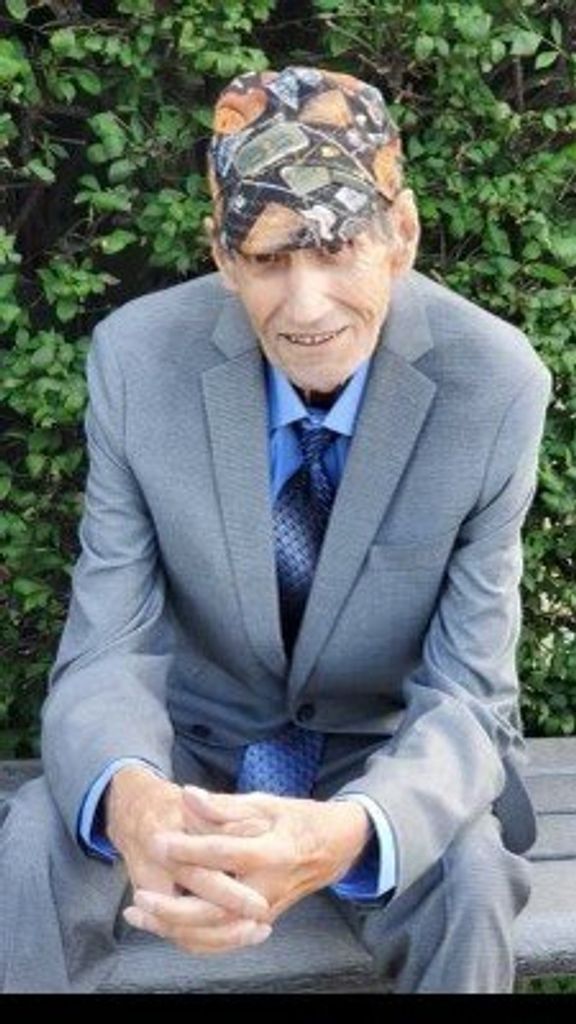 James Ransom Biggs Profile Photo